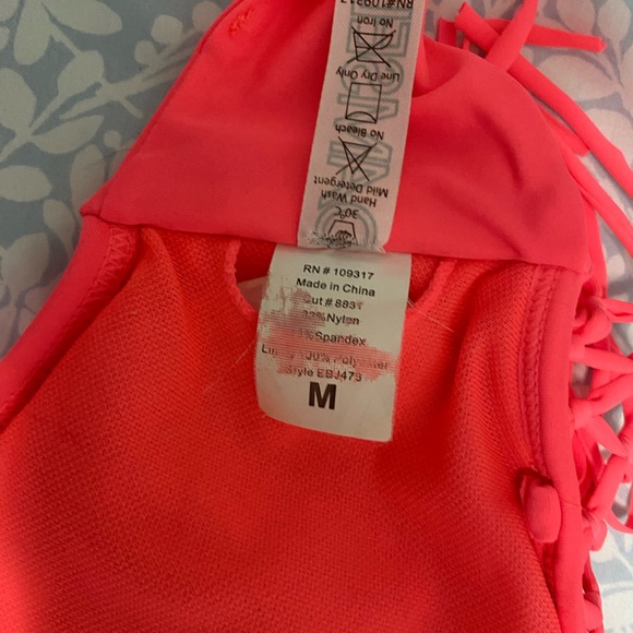 bandeau bath suit top - Picture 3 of 3